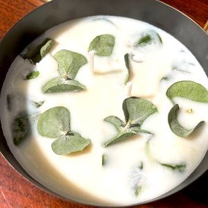 Dried Eucalyptus Candle